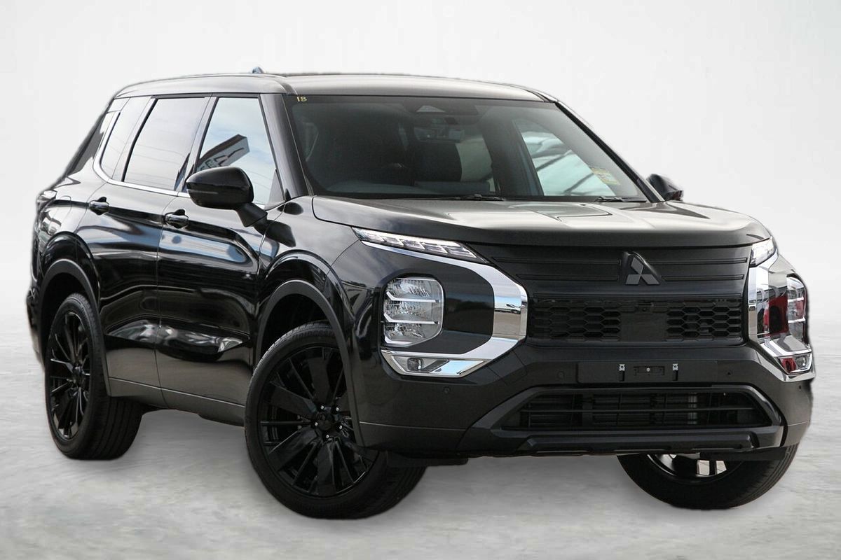 2026 Mitsubishi Outlander Black Edition ZM