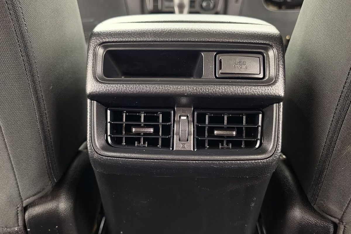 2023 Isuzu D-MAX SX 4X4