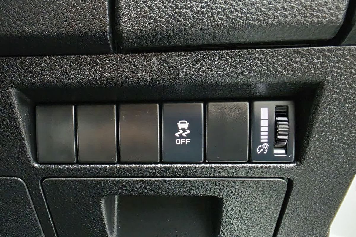 2023 Isuzu D-MAX SX 4X4