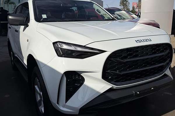 2025 Isuzu MU-X LS-M