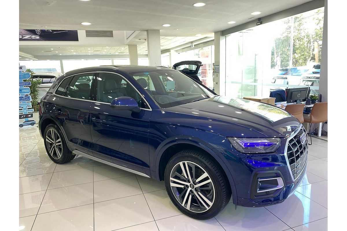 2024 Audi Q5 40 TDI Sport FY