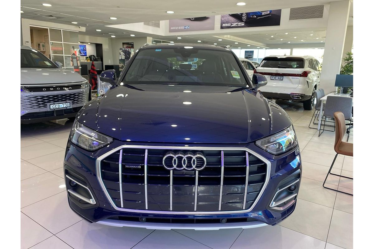 2024 Audi Q5 40 TDI Sport FY