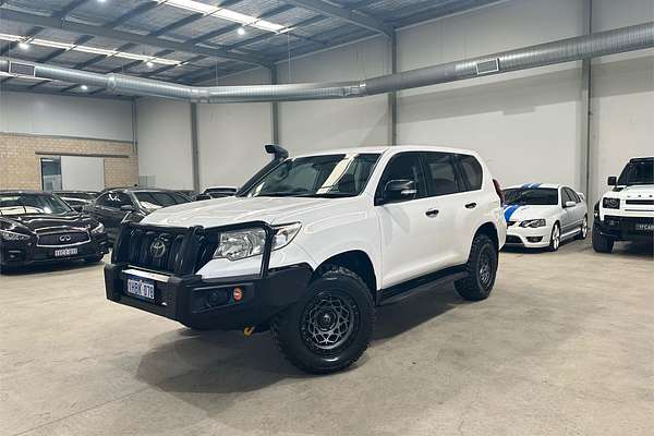 2020 Toyota Landcruiser GX VDJ200R