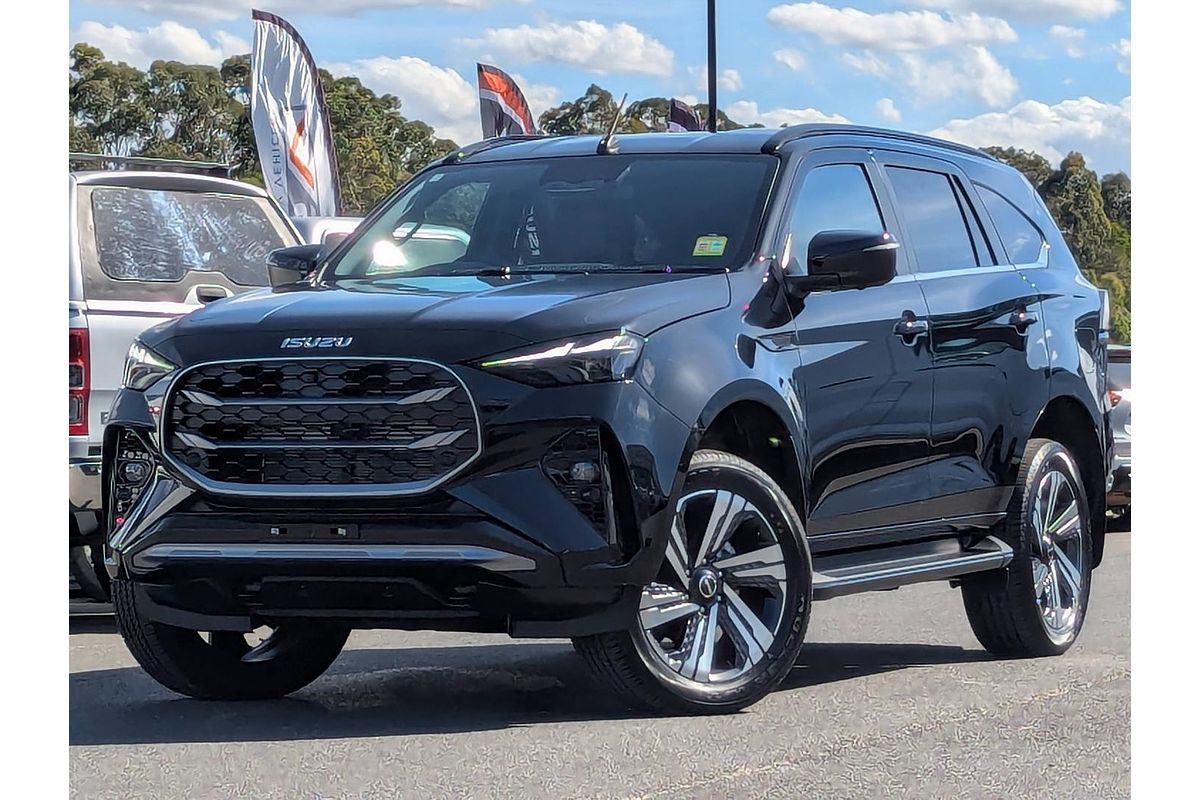 2026 Isuzu MU-X LS-T