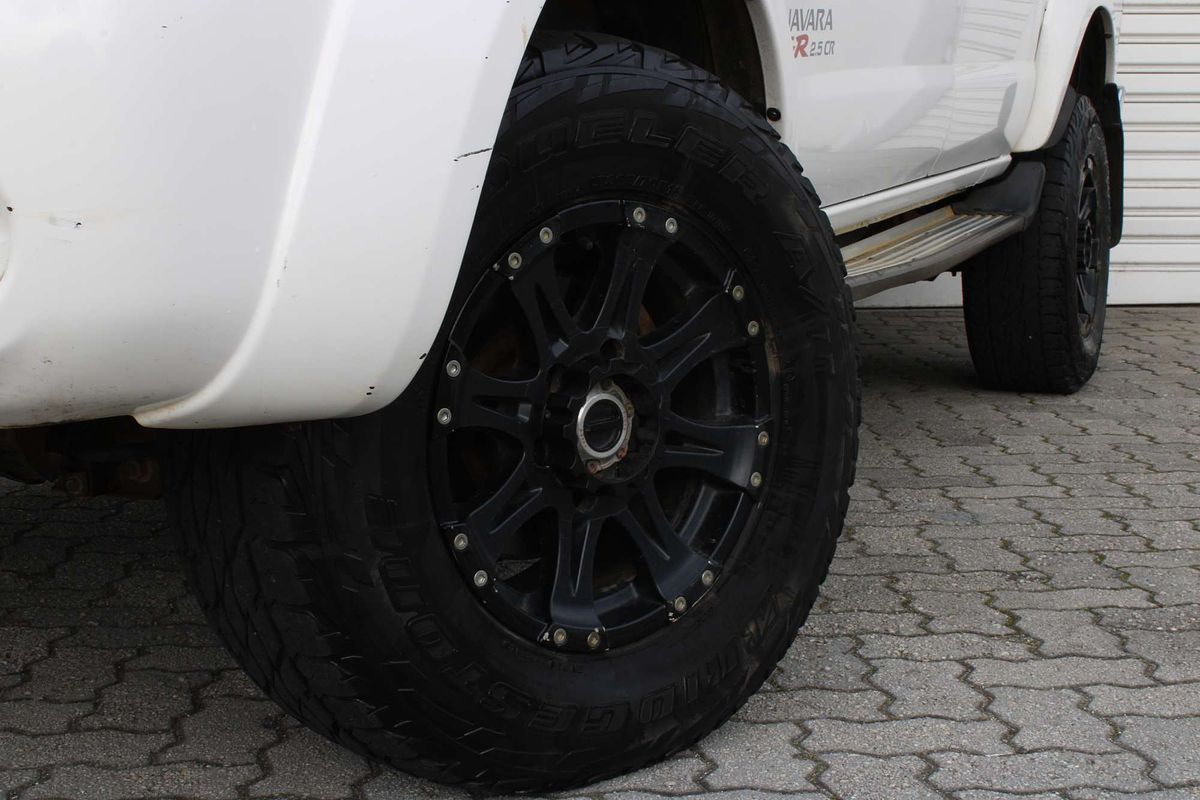 2014 Nissan Navara ST-R D22 4X4