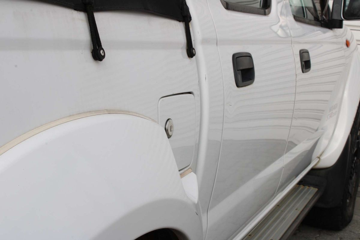2014 Nissan Navara ST-R D22 4X4