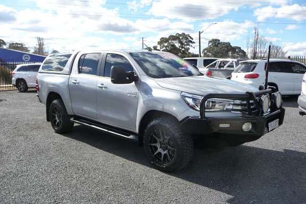 2017 Toyota Hilux SR5 GUN126R 4X4