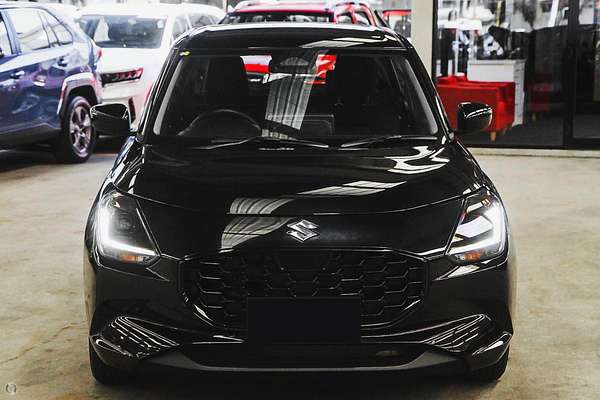 2025 Suzuki Swift Hybrid UZ