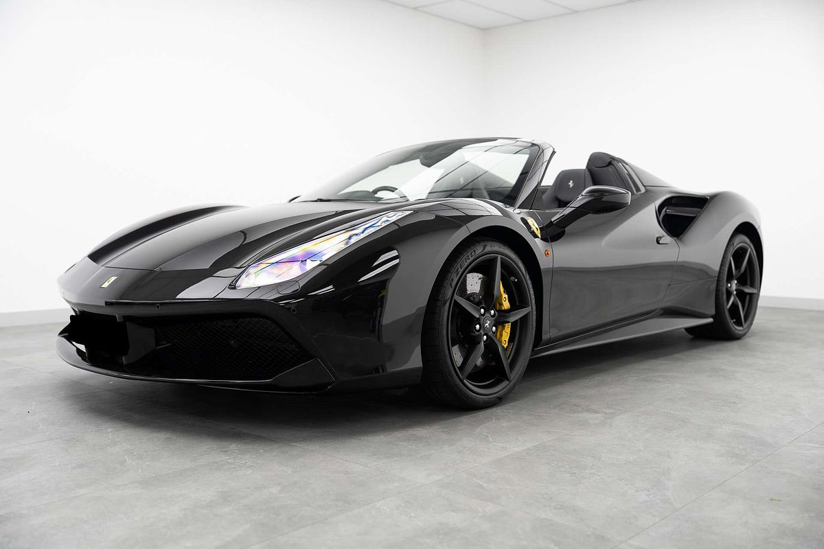 2017 Ferrari 488 Spider F142