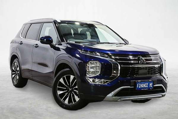 2025 Mitsubishi Outlander LS ZM