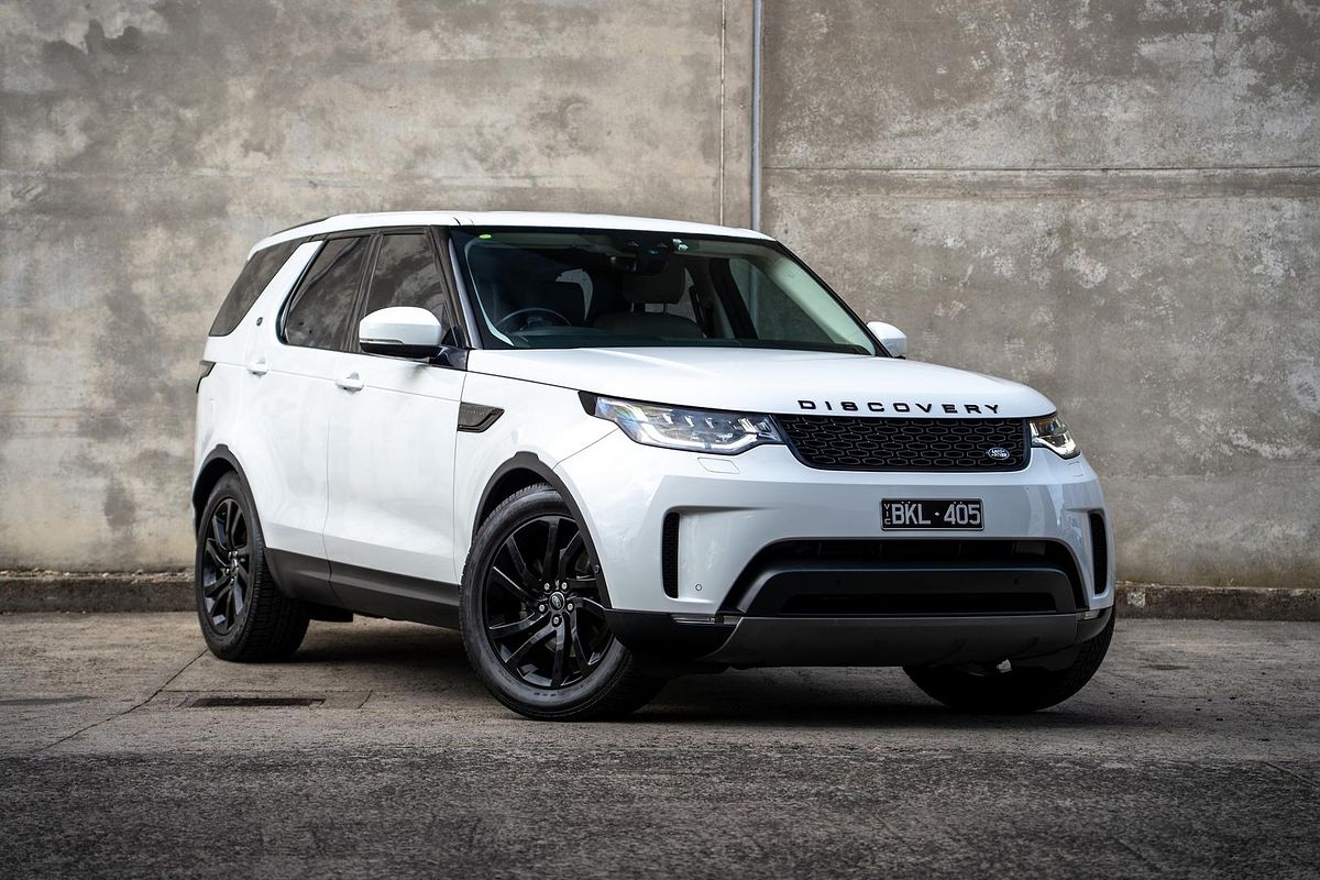 2020 Land Rover Discovery SD4 SE Series 5