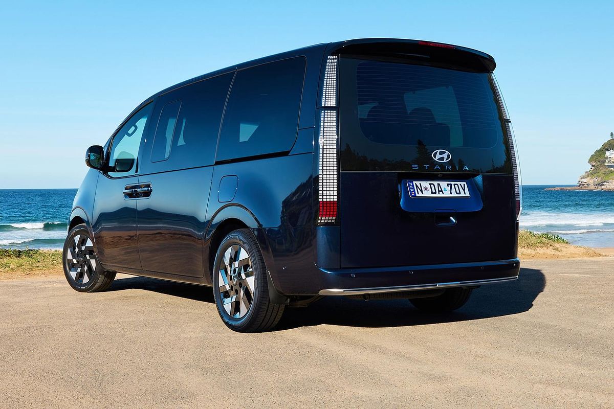 2026 Hyundai STARIA Lounge US4.V4