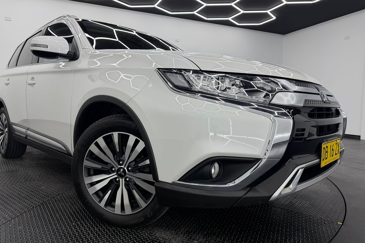 2021 Mitsubishi Outlander LS ZL
