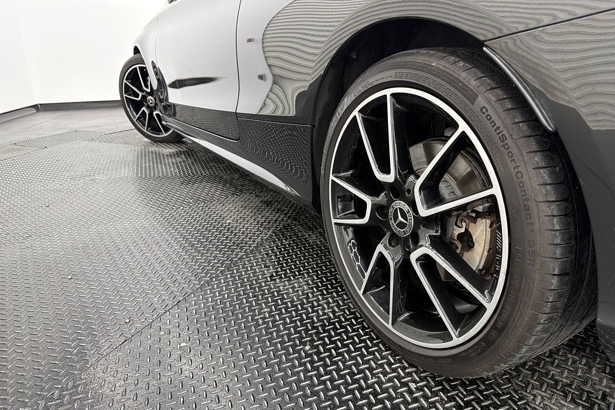 2021 Mercedes-Benz C-Class C300 C205