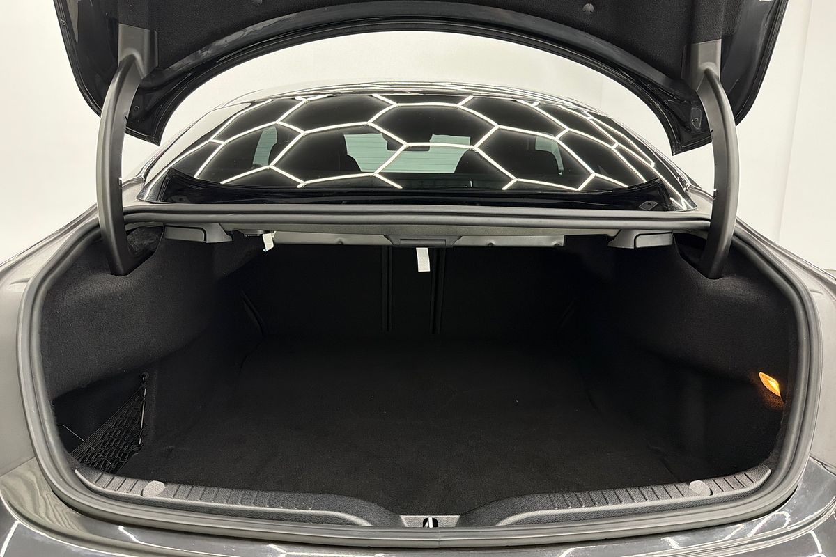 2021 Mercedes-Benz C-Class C300 C205