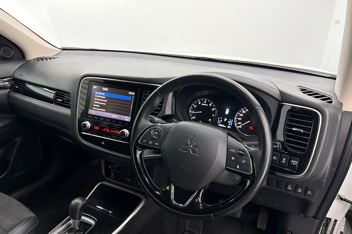 2021 Mitsubishi Outlander LS ZL