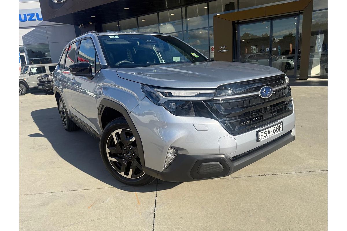 2025 Subaru Forester Touring S6