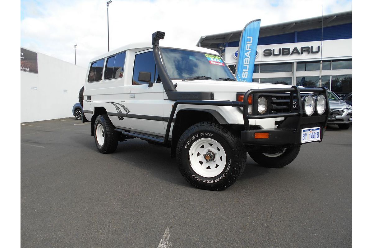 2001 Toyota Landcruiser Troopcarrier HZJ78R
