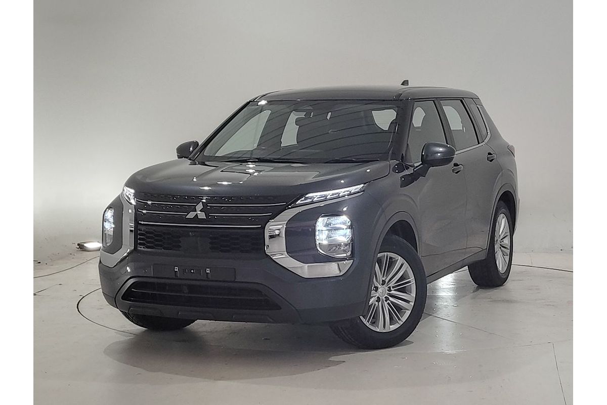 2024 Mitsubishi Outlander ES ZM