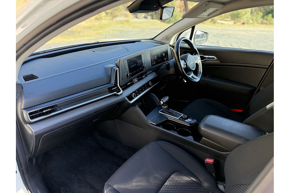 2022 Kia Sportage S NQ5