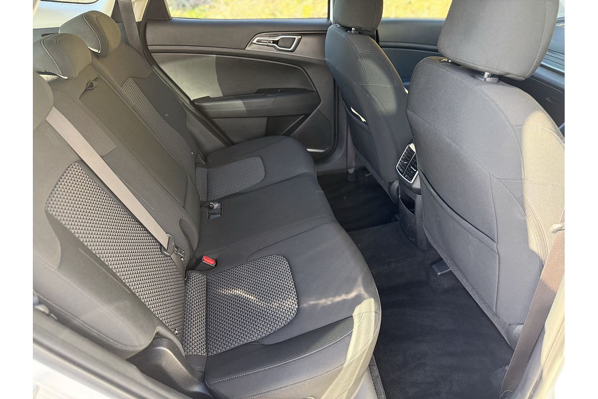 2022 Kia Sportage S NQ5