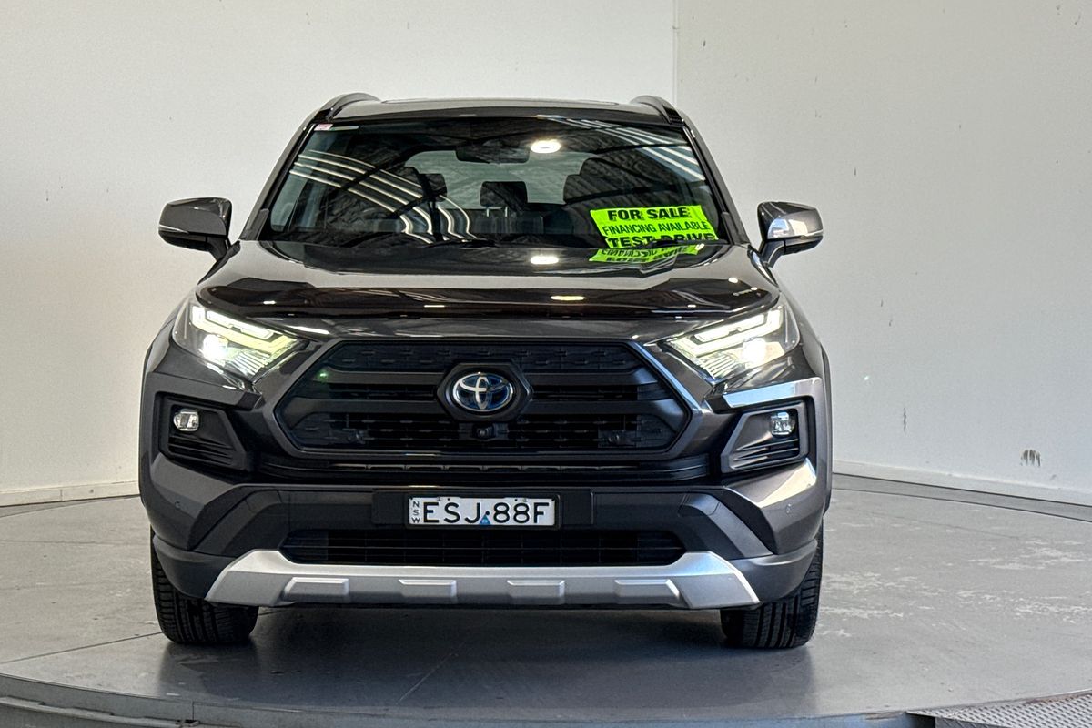 2021 Toyota RAV4 Edge AXAH54R