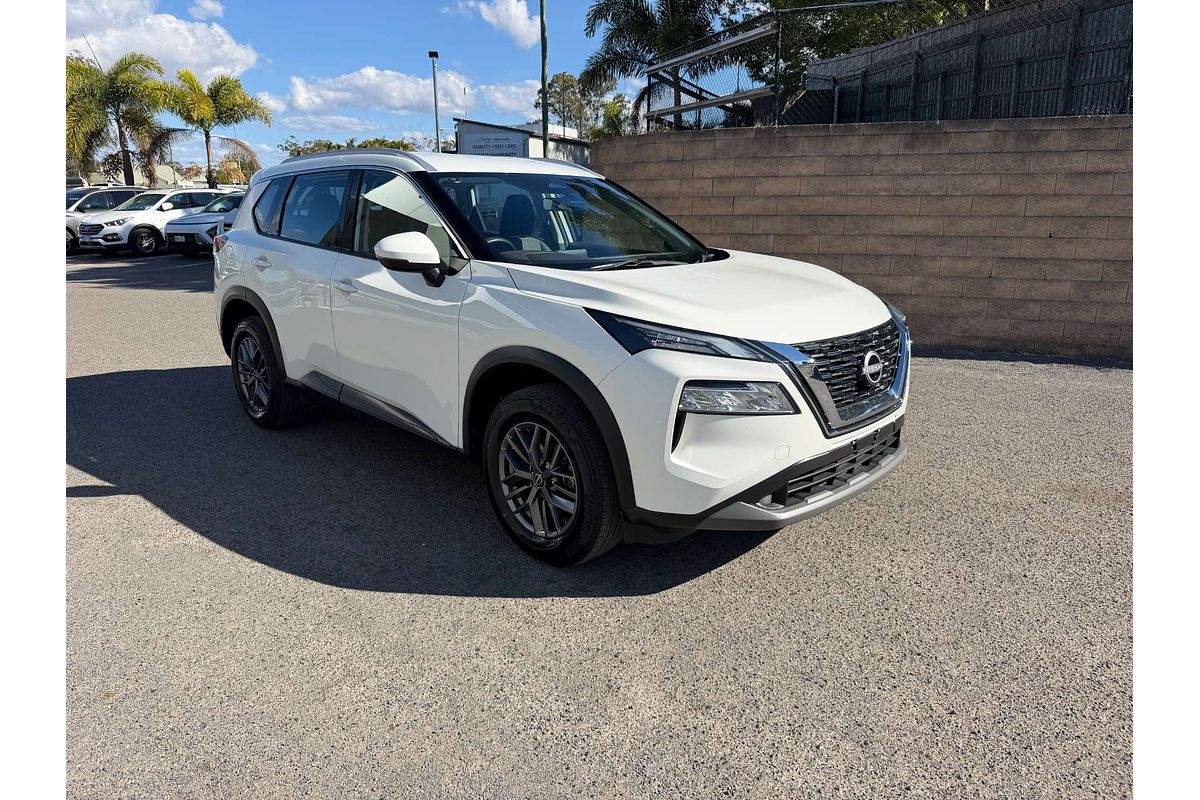 2024 Nissan X-TRAIL ST T33