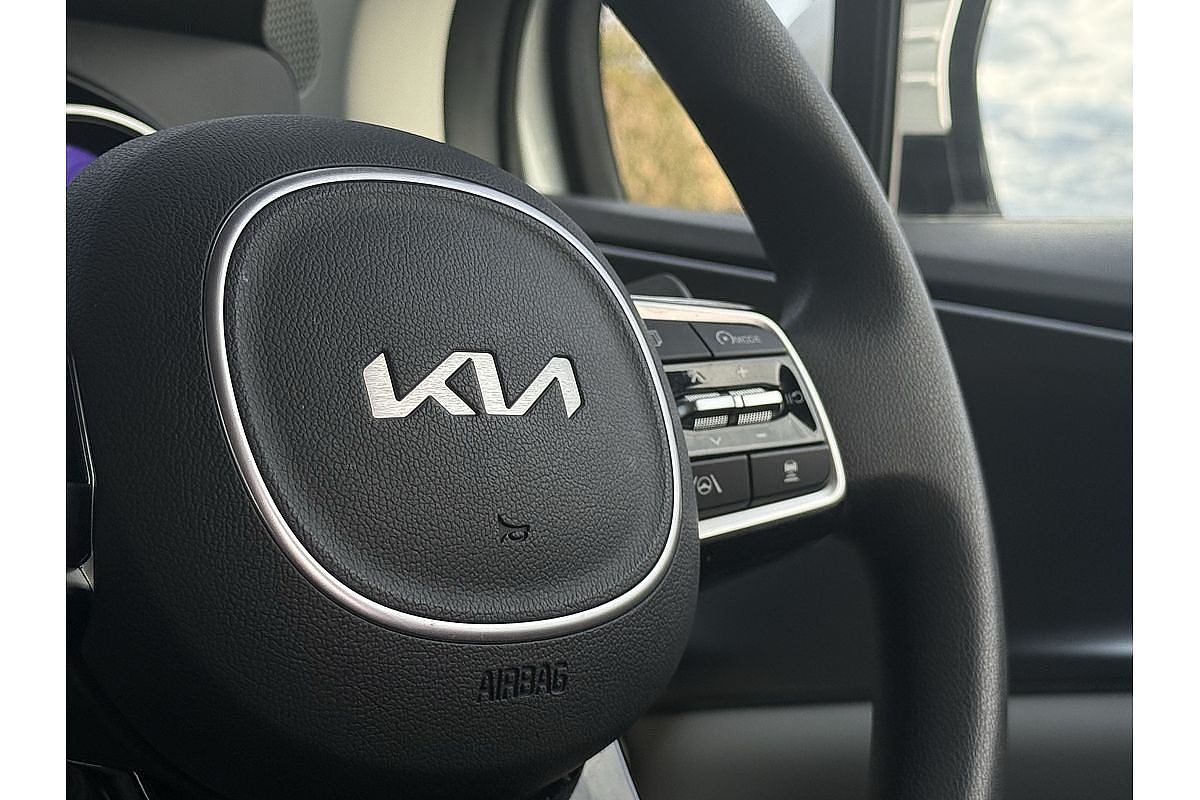 2023 Kia Carnival S KA4