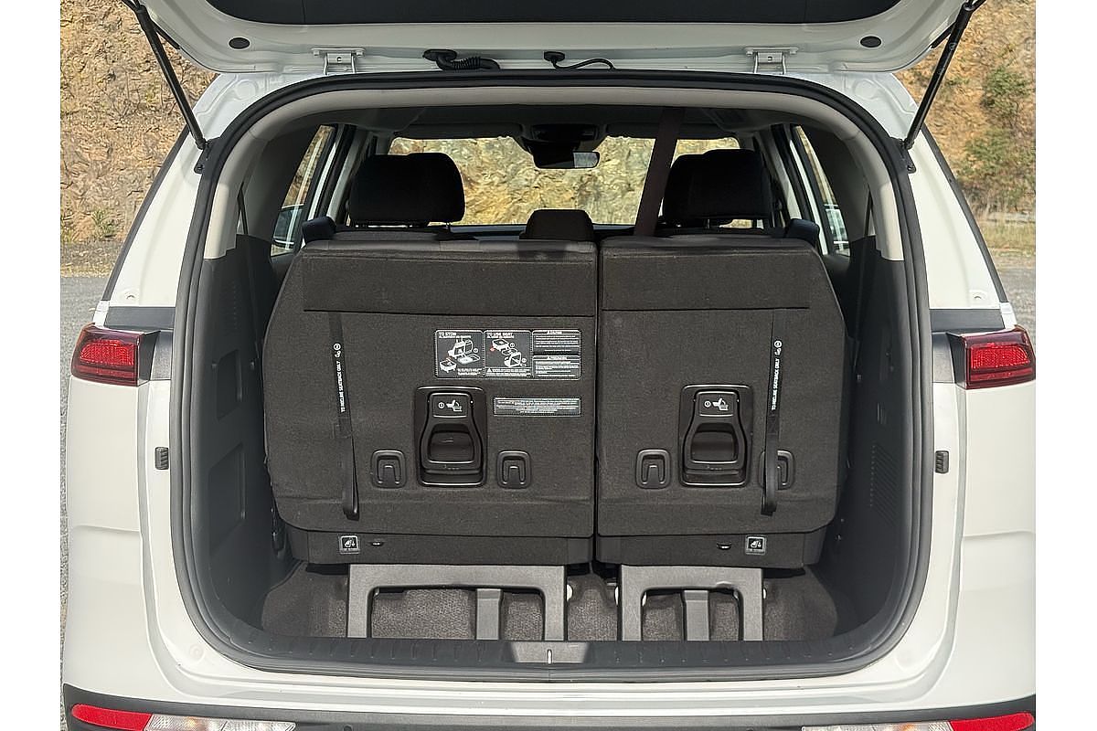 2023 Kia Carnival S KA4