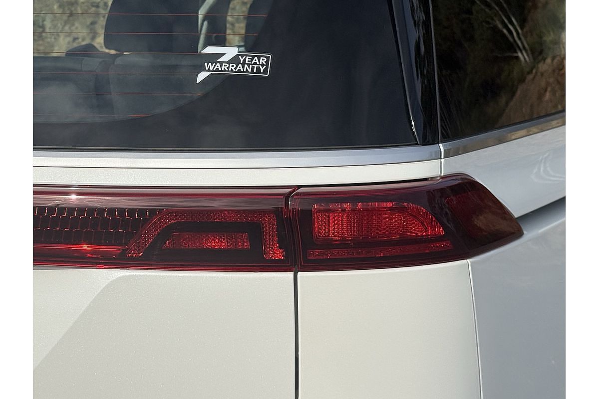 2023 Kia Carnival S KA4