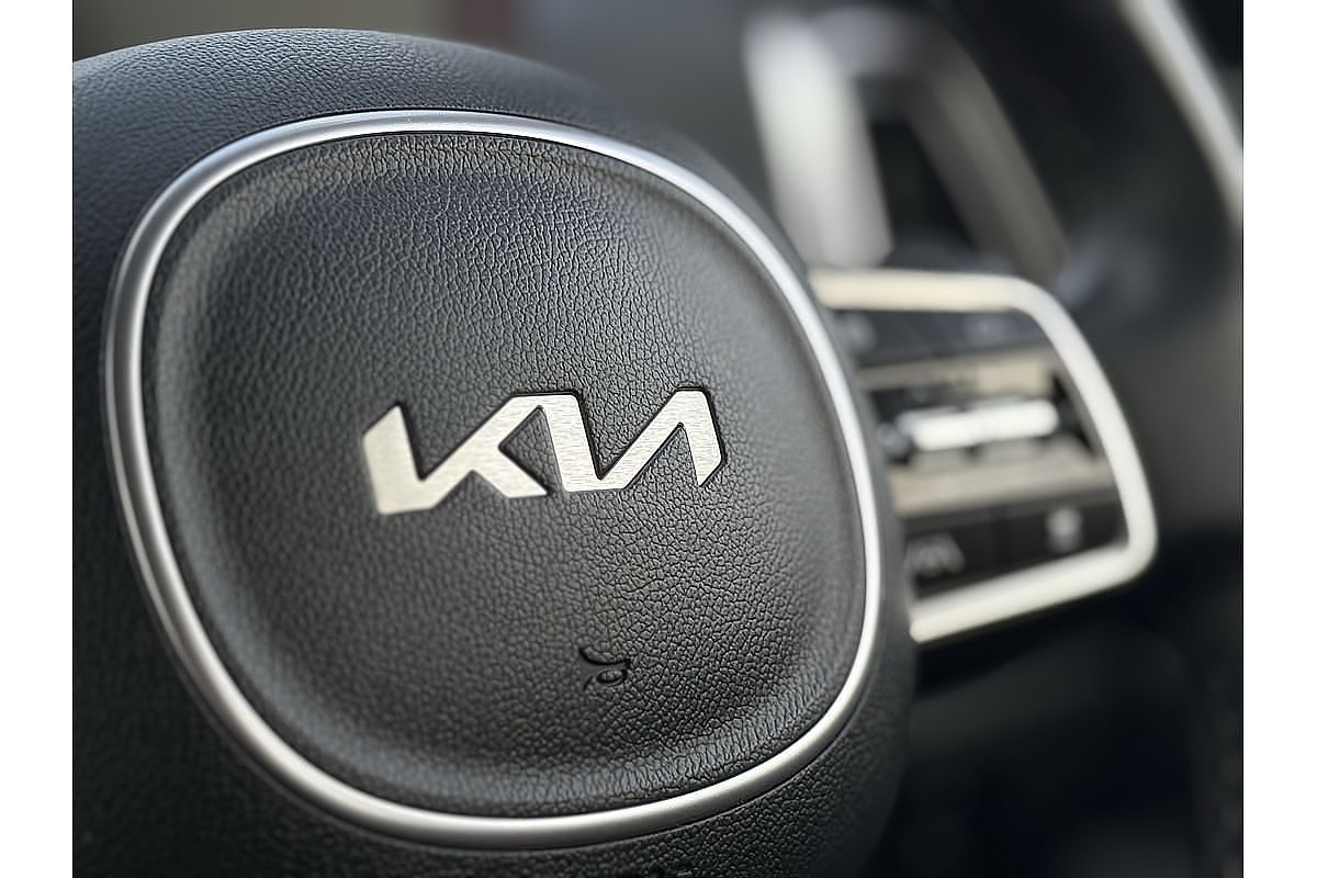 2023 Kia Sorento S MQ4 PE