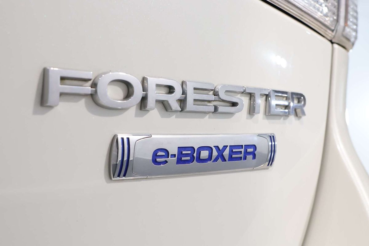 2020 Subaru Forester Hybrid L S5