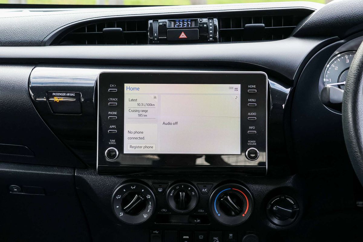 2022 Toyota Hilux SR GUN126R 4X4 image 21