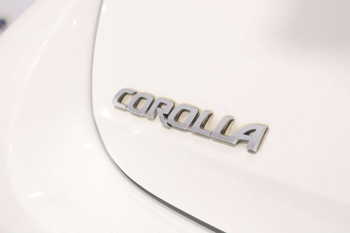 2018 Toyota Corolla Ascent Sport ZRE182R