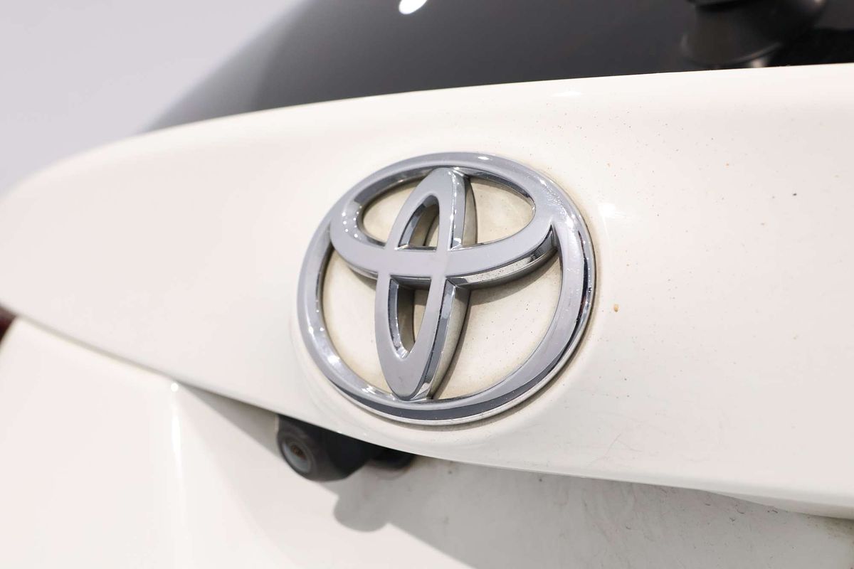 2018 Toyota Corolla Ascent Sport ZRE182R