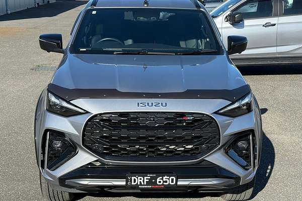 2025 Isuzu MU-X X-TERRAIN