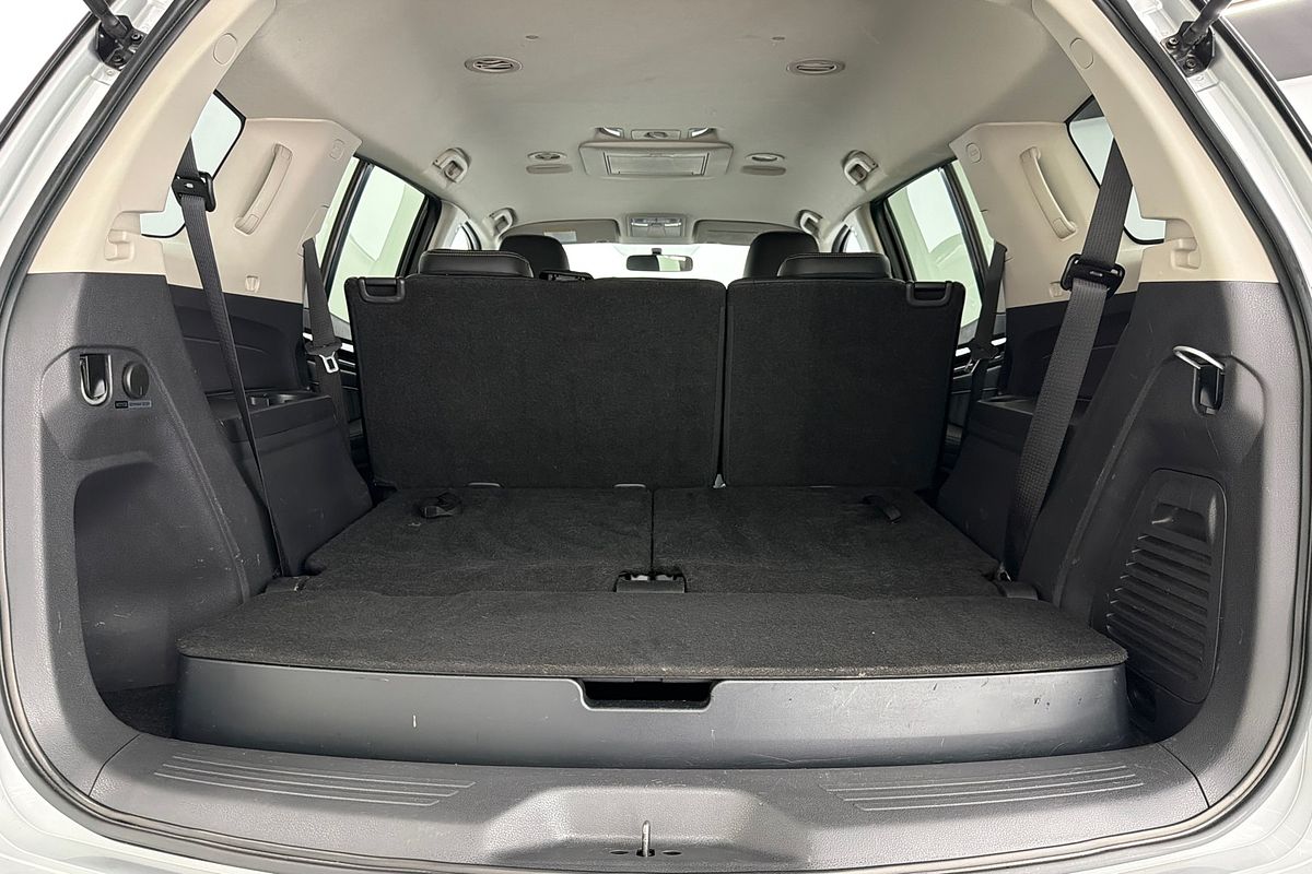 2021 Isuzu MU-X LS-T