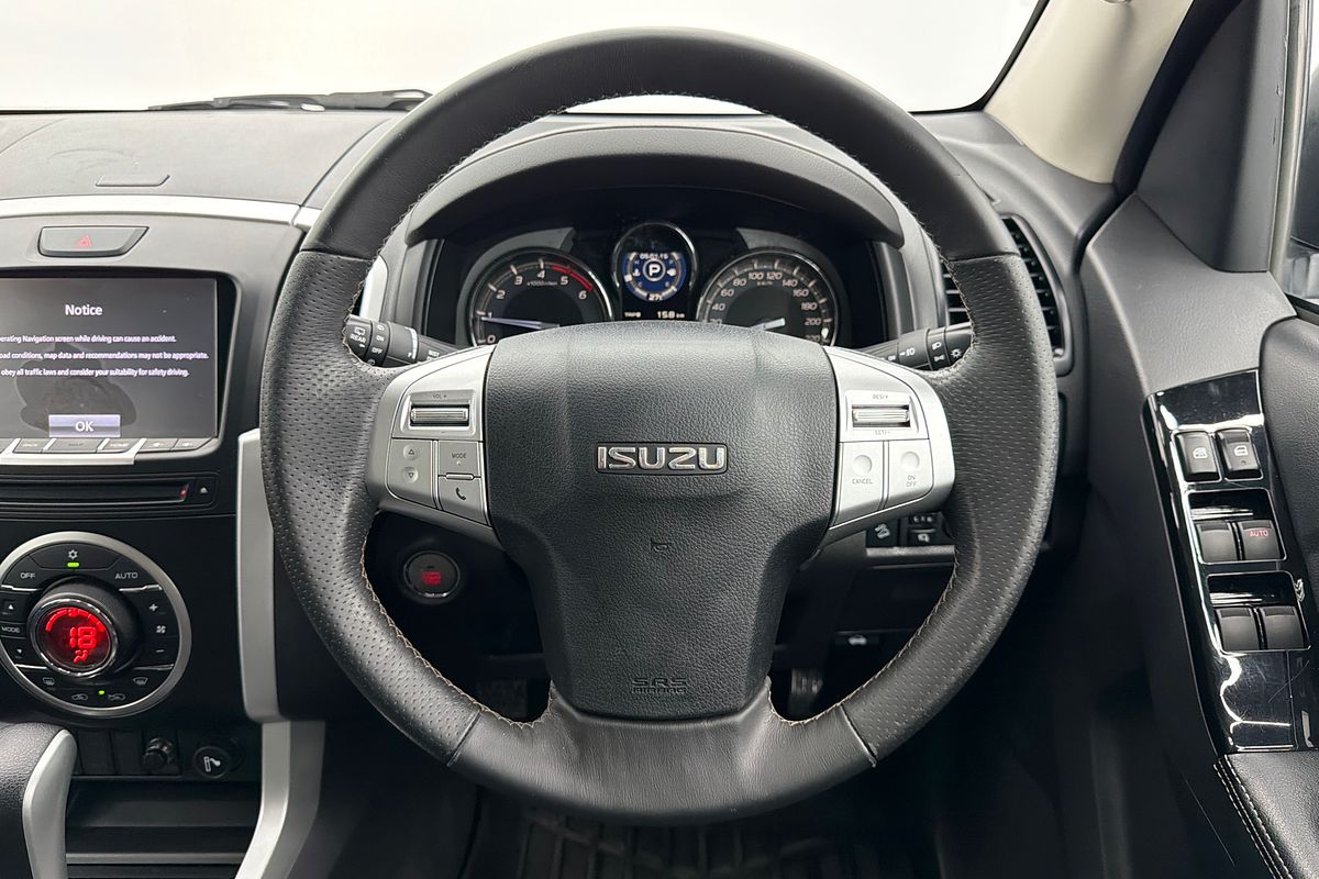 2021 Isuzu MU-X LS-T