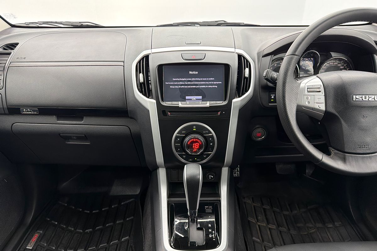 2021 Isuzu MU-X LS-T
