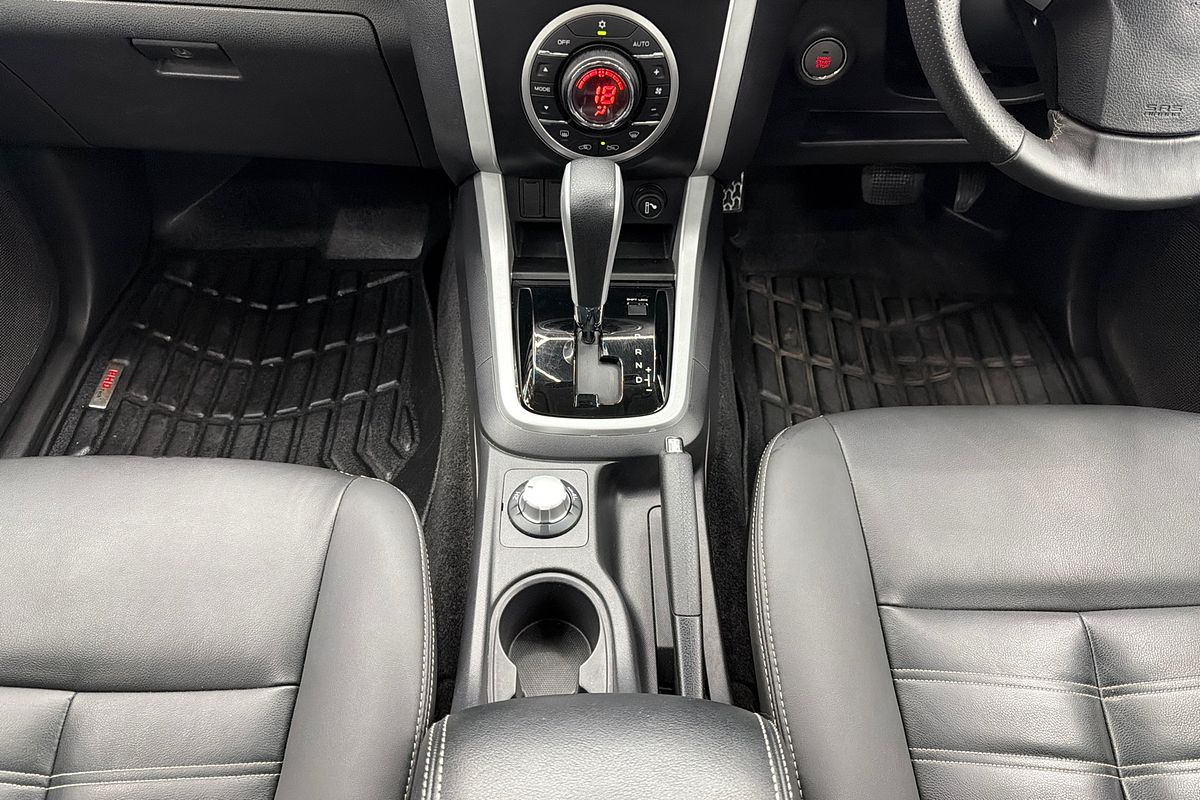 2021 Isuzu MU-X LS-T