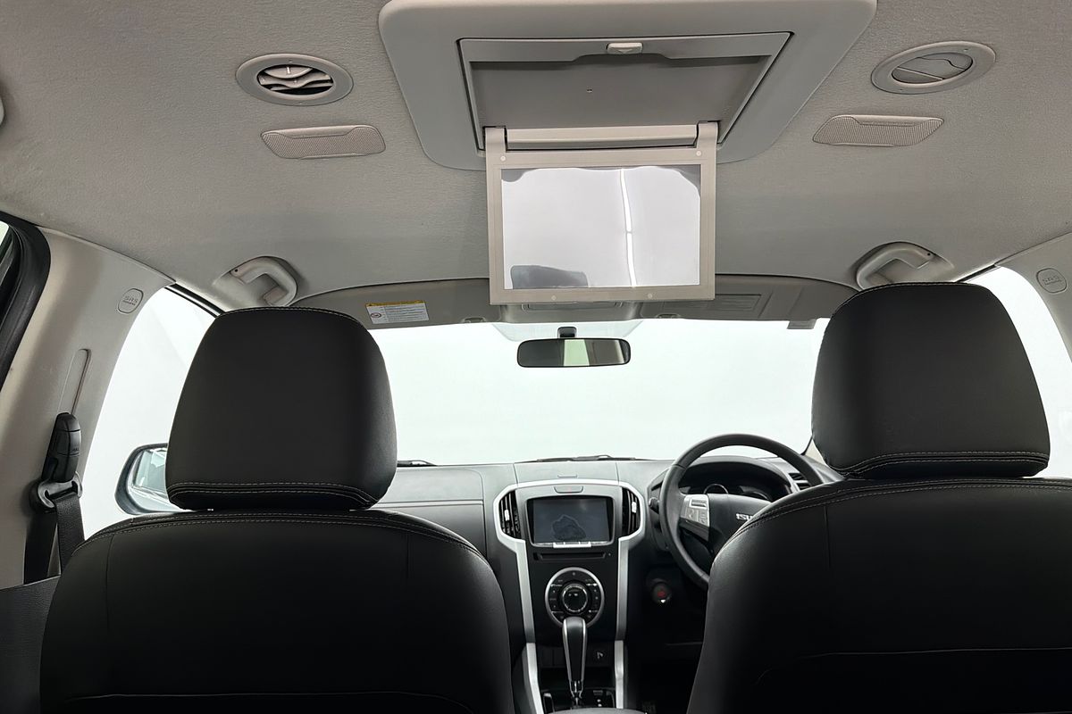 2021 Isuzu MU-X LS-T