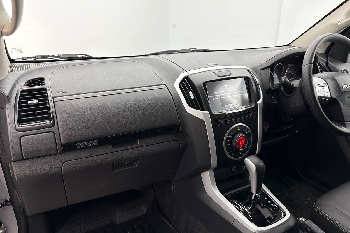 2021 Isuzu MU-X LS-T