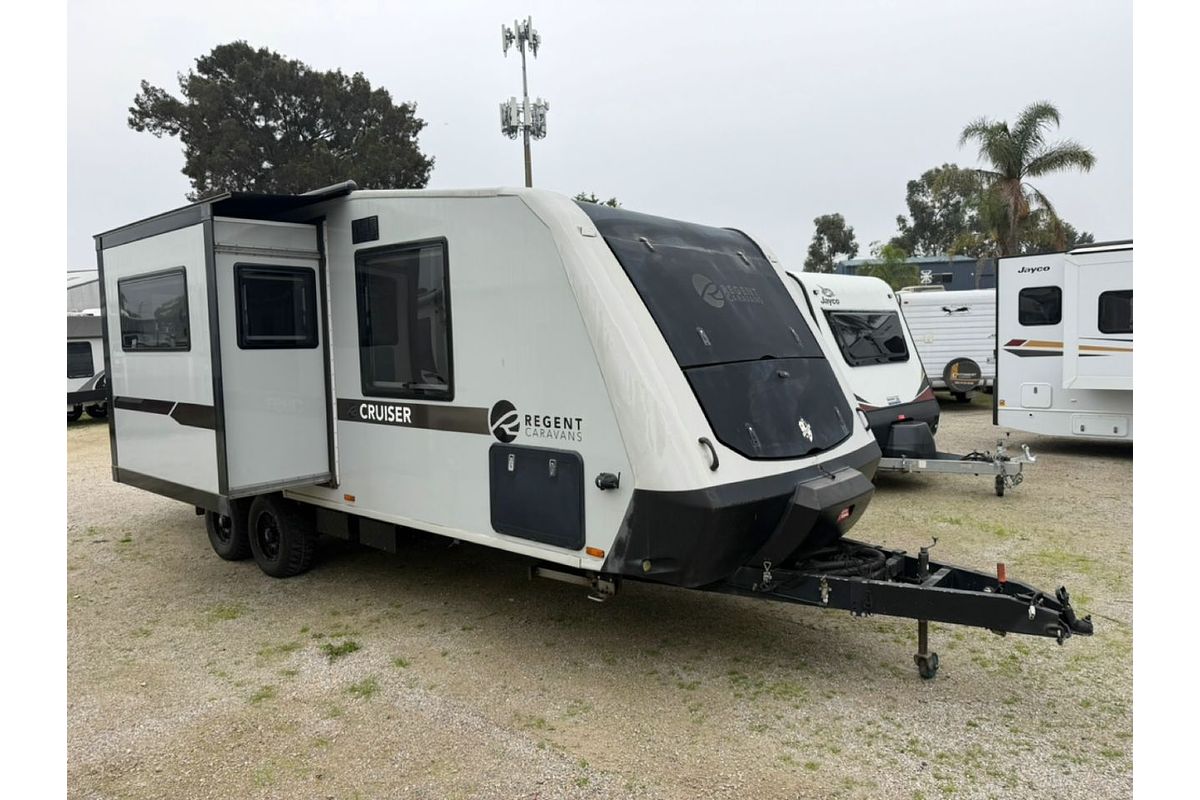 2022 Regent RCC216