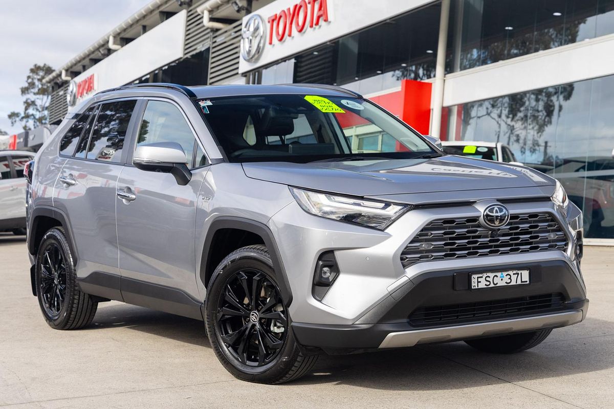 2025 Toyota RAV4 Cruiser AXAH52R