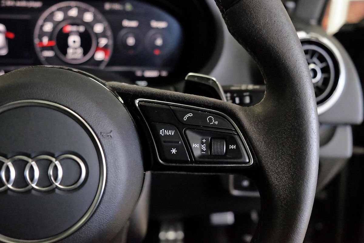 2020 Audi RS3 8V image 17