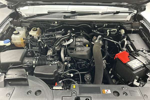 2025 Ford Everest Trend 2.0L thumb-10