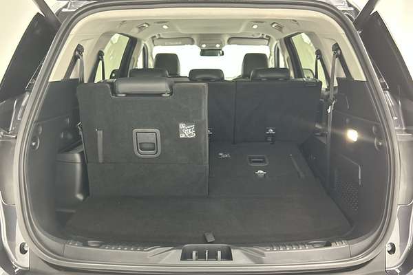 2025 Ford Everest Trend 2.0L thumb-20