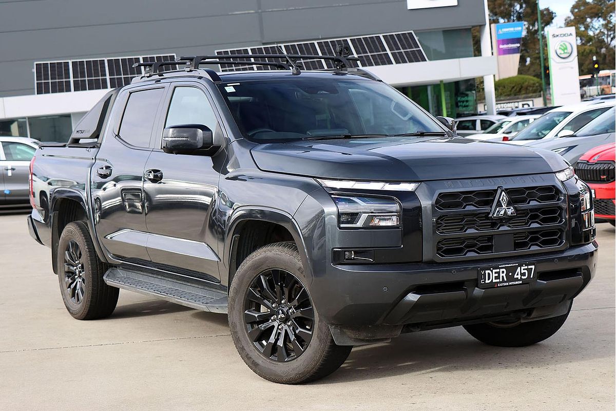 2025 Mitsubishi Triton GSR MV 4X4