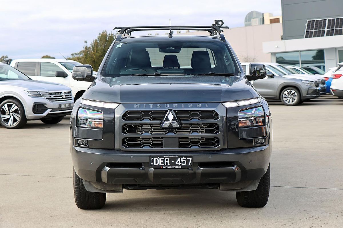 2025 Mitsubishi Triton GSR MV 4X4