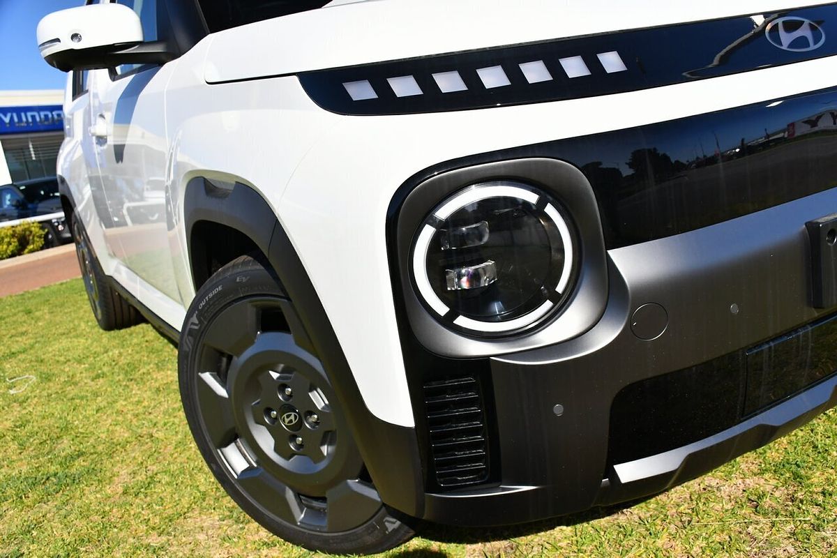 2026 Hyundai INSTER Cross AX.V1
